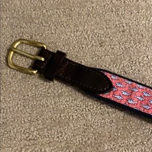 Vineyard vines belt size 28